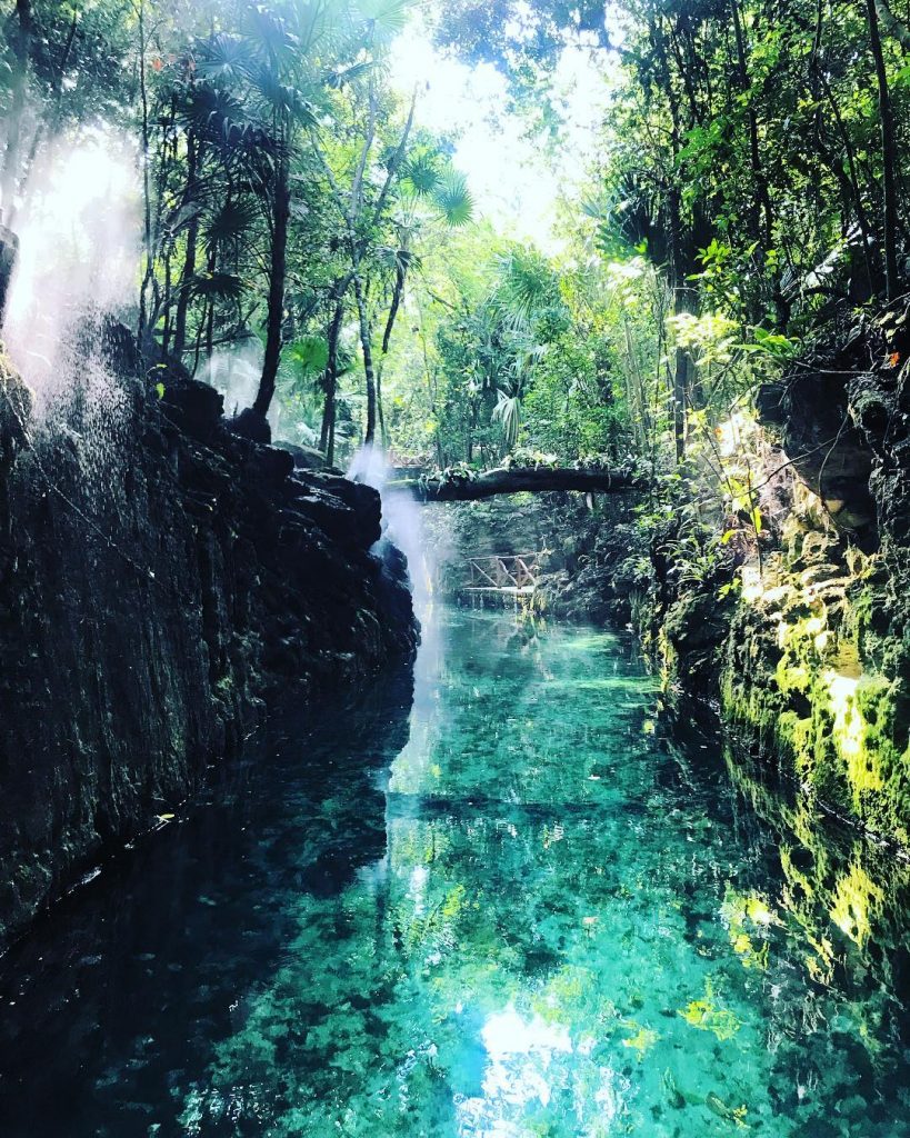 Paradise! Xcaret River ▫️▪️▫️▪️▫️▪️▫️▪️▫️▪️▫️▪️▫️▪️▫️▪️ . . . ▪️ #xcaret #river #yucatan #travelbloggerspt #iamtb #dicasdeviagem&hellip;