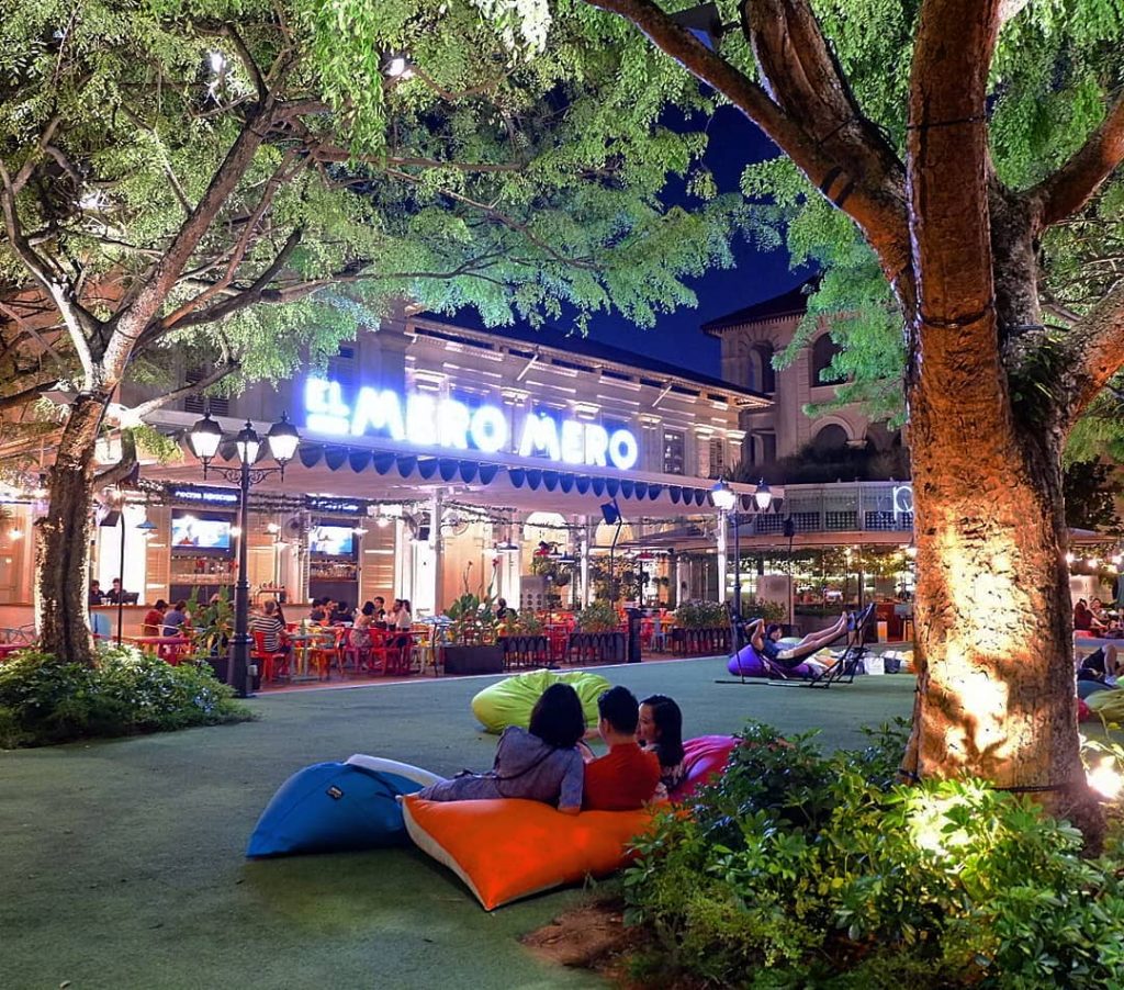 CHIJMES Complex #travelto #sourcedadventures #mustdotravels #travelingsnaps #theglobewanderer #livelovetheworld #travel_awesome #straythecourse #nomadnificent #vibetravel #wanderlust #backpackersanctuary&hellip;