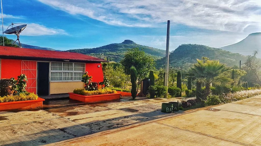 Privilegiados los que estudiamos en una escuela así, con el resplandor de la mañana&hellip;