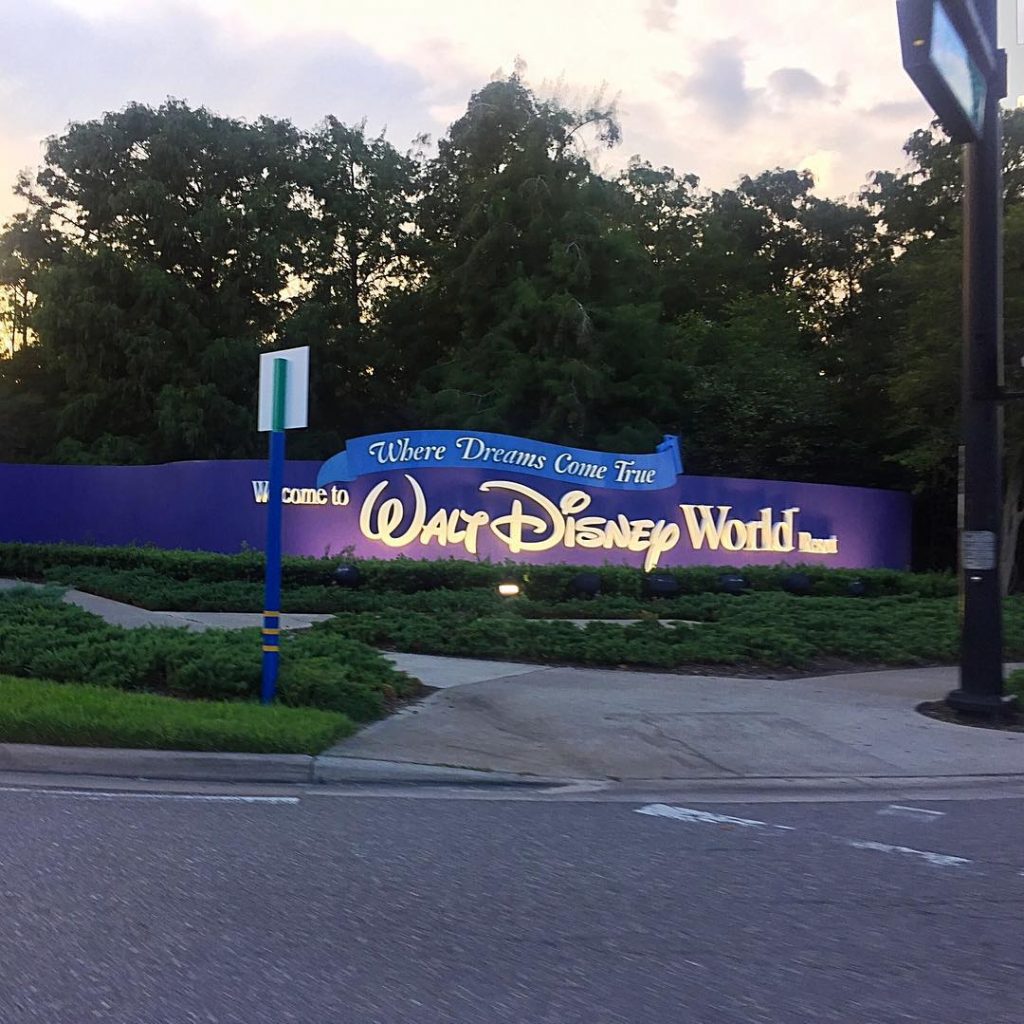 ???????? A Disney Springs (anteriormente conhecida como Lake Buena Vista Shopping Village em 1975,&hellip;