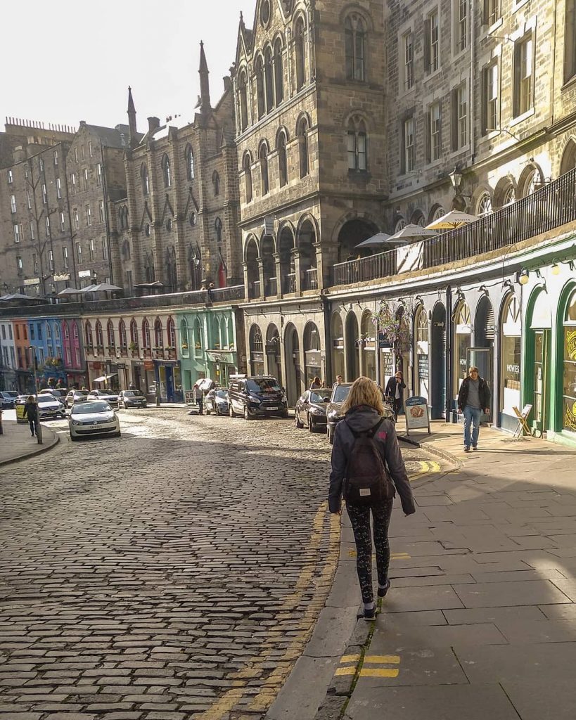 Victoria Street is such a picturesque street in the old part of Edinburgh! Our&hellip;