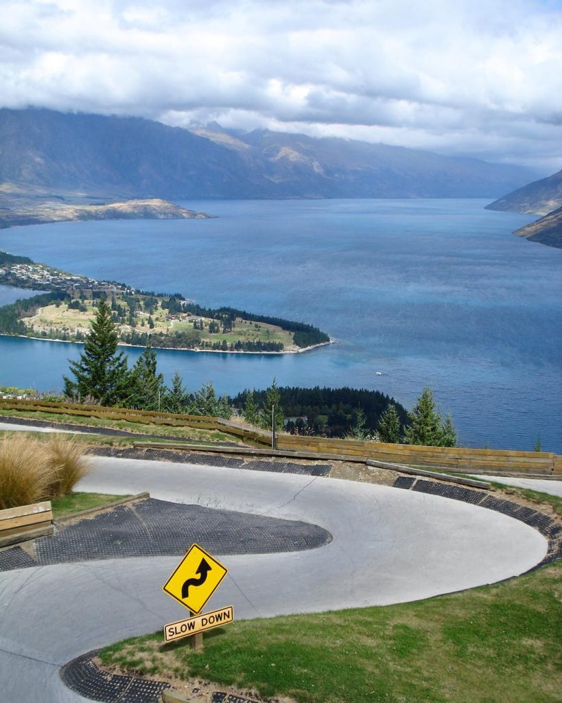The Queenstown Luge Run back in 2008. #queenstown #queenstownluge #newzealand #southislandnewzealand @purenewzealand @exploringourglobe #newzealandvacations…
