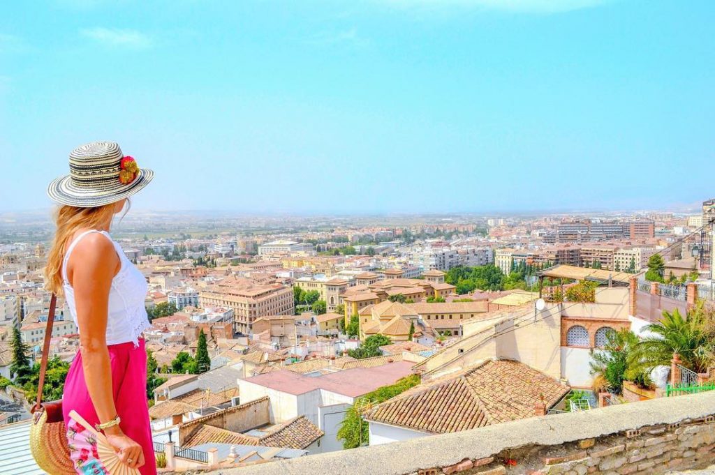 “Every curious traveler keeps Granada in his heart, even without having visited” William Shakespeare