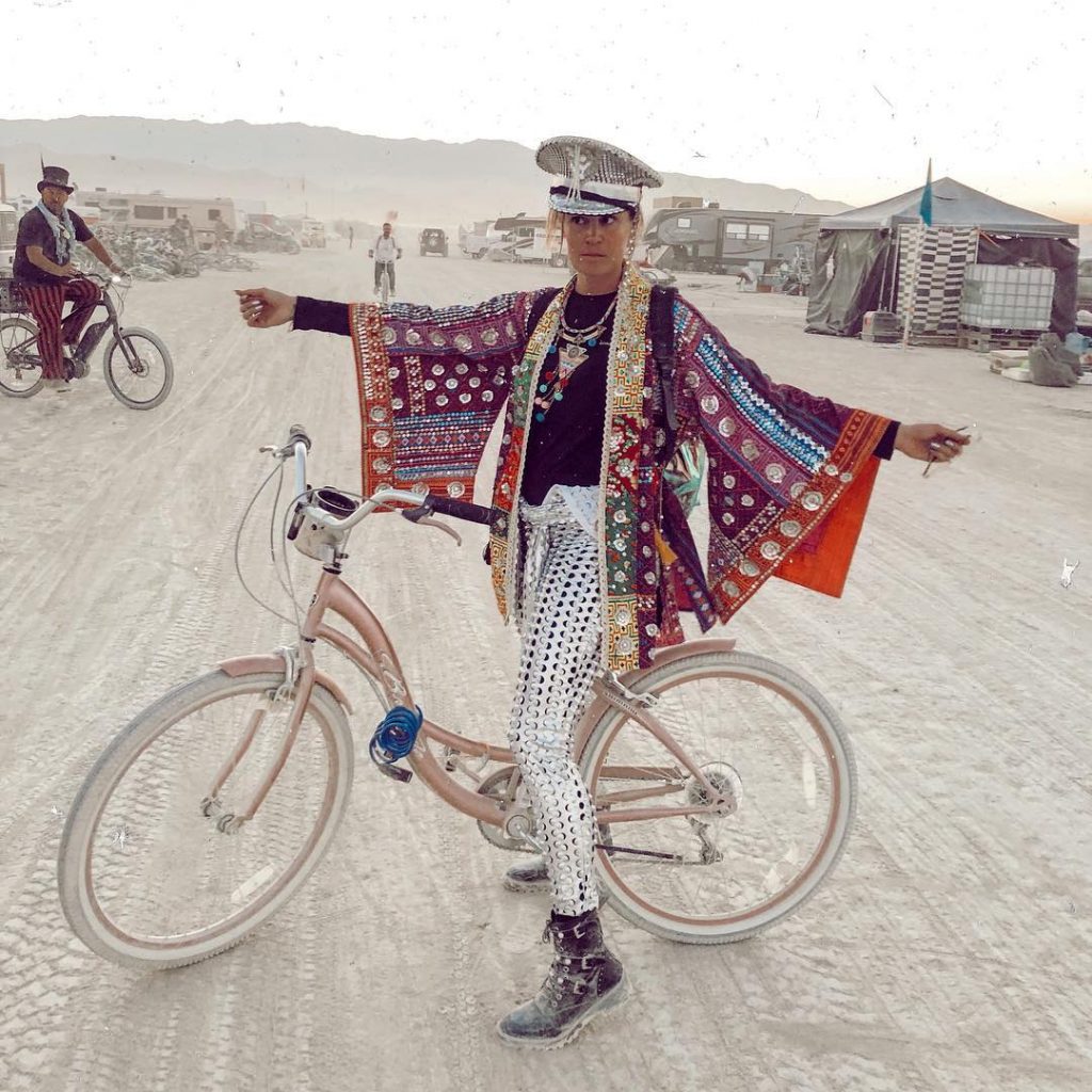 PLAYA BIKE. Es indispensable comprar una bici para el Burning Man. Rentarla no porque…