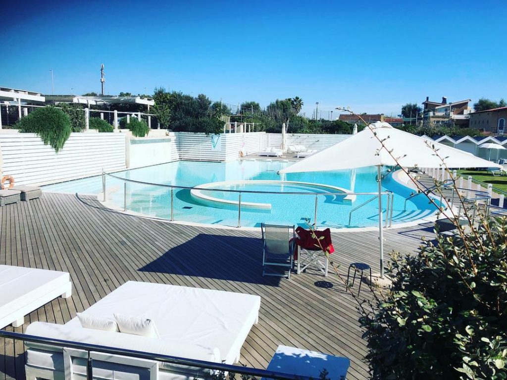 • Shoot • • • • • • • Resort / / ️ /&hellip;