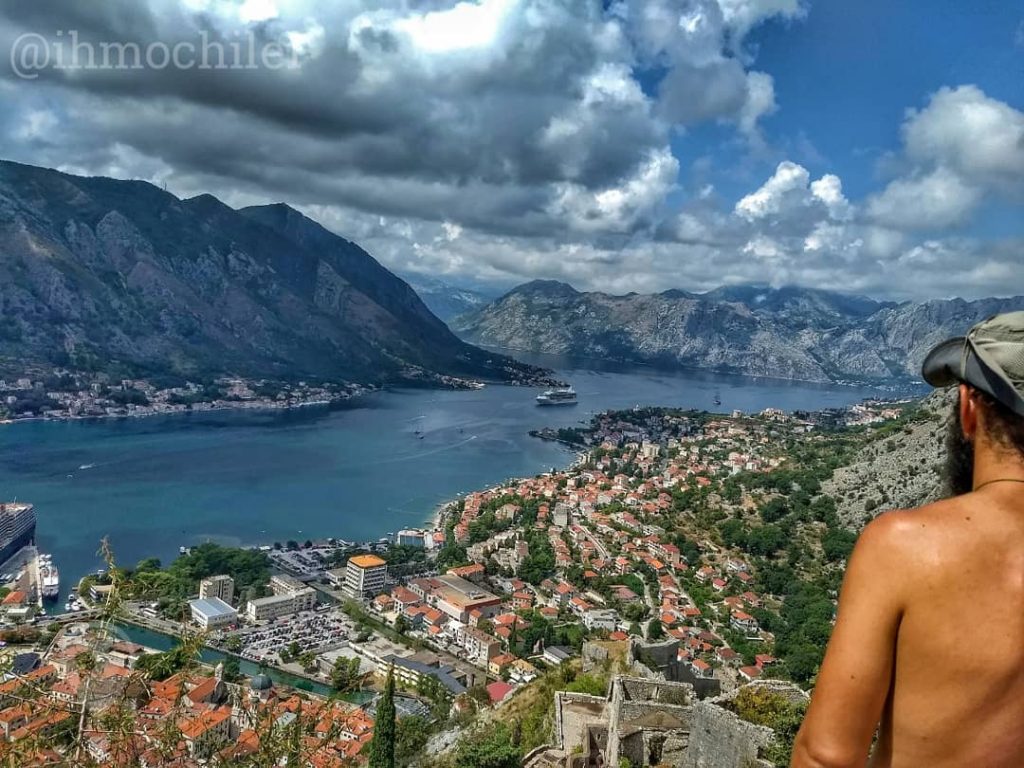 Kotor – Montenegro ???????? . . A região de Kotor é famosa pelos seus&hellip;