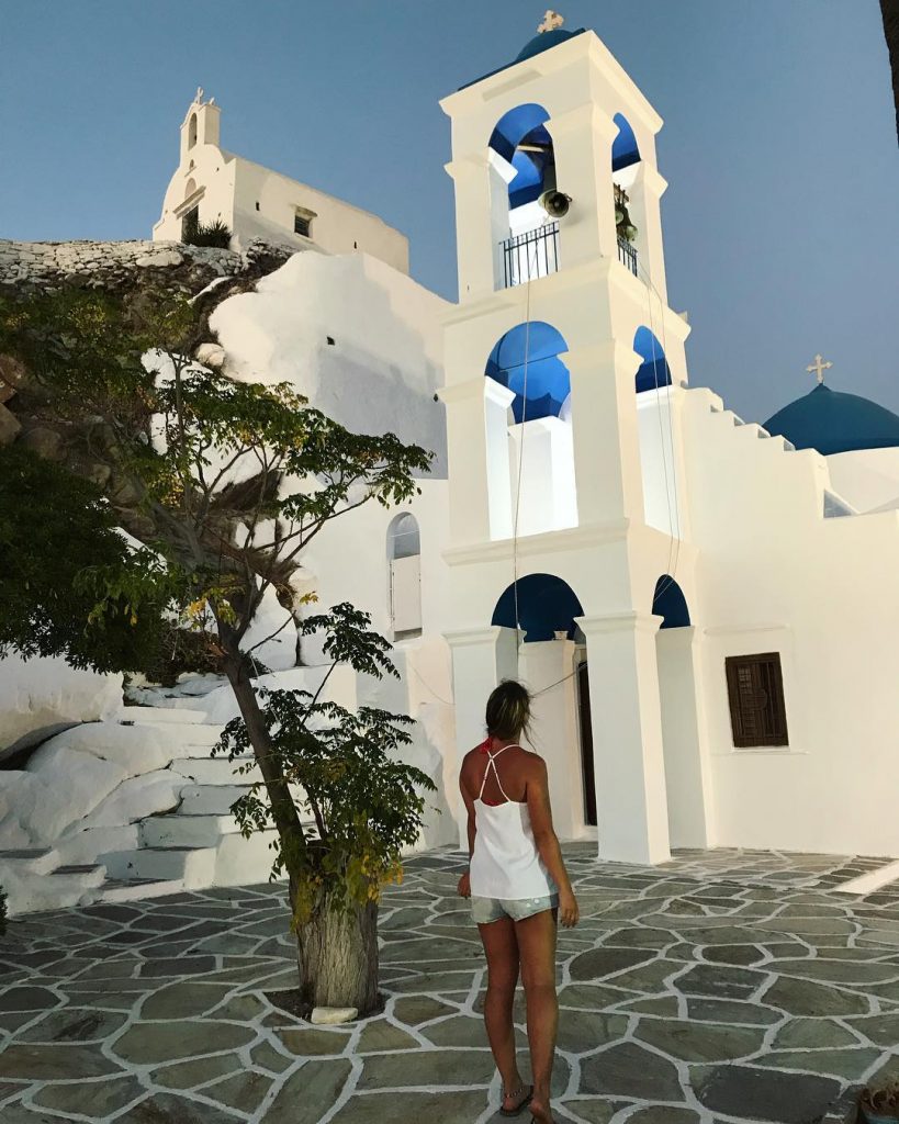 L’impulsion du voyage est l’un des plus encourageants symptômes de la vie ???????? •&hellip;