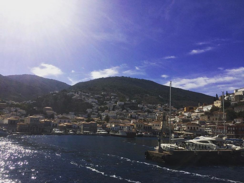 #greece???????? #hydraisland #hydra #greece #希臘 #airbnbgreece #travel #backpackers #adventuretime #背包客 #igers_greece #igersgreece #iamtb #travelrepost&hellip;