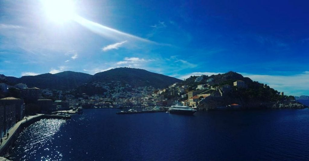 #greece???????? #hydraisland #hydra #greece #希臘 #airbnbgreece #travel #backpackers #adventuretime #背包客 #igers_greece #igersgreece #iamtb #travelrepost…