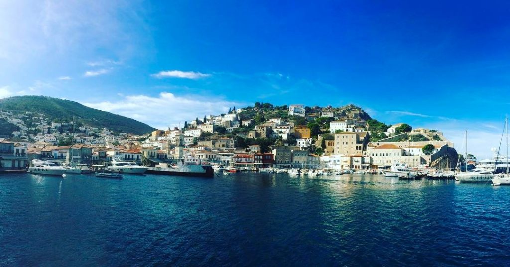 #greece???????? #hydraisland #hydra #greece #希臘 #airbnbgreece #travel #backpackers #adventuretime #背包客 #igers_greece #igersgreece #iamtb #travelrepost&hellip;
