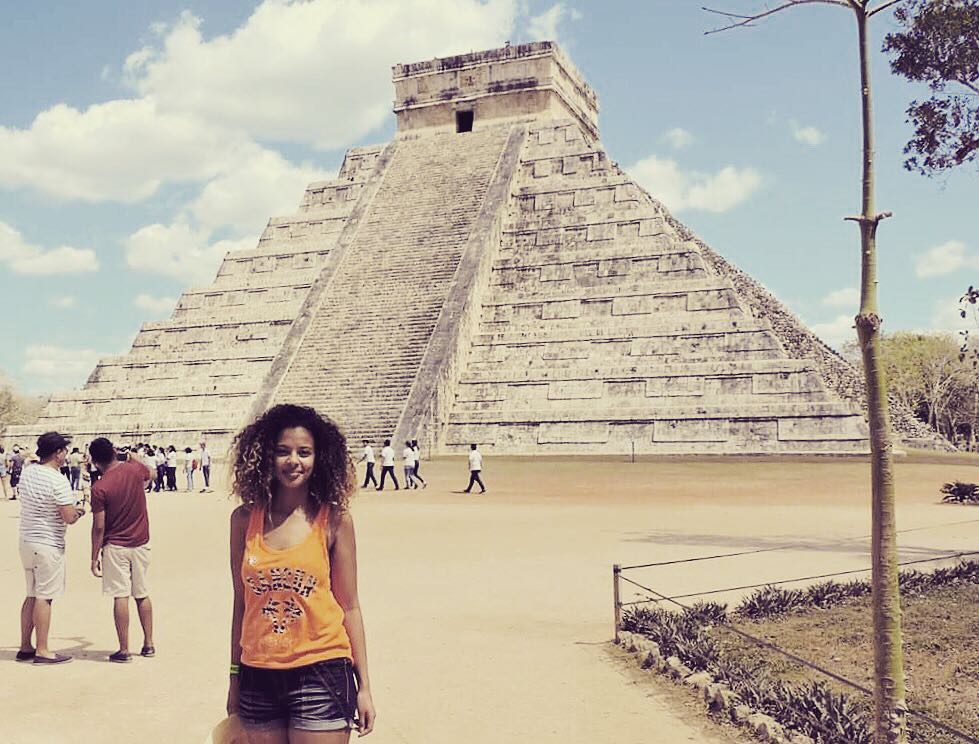 #oneofthenewsevenwondersoftheworld #chichenitza One down Chichén Itzá, Mexico March 2017 #bnesimppl