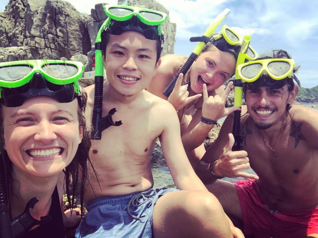 #taiwan???????? #keelung #sunrise #friends #backpackers #龍洞 #浮潛 #snorkeling #adventuretime #travelnorthtaiwan #hiking #bpintaiwan #taiwan_dream #taiwantravel…