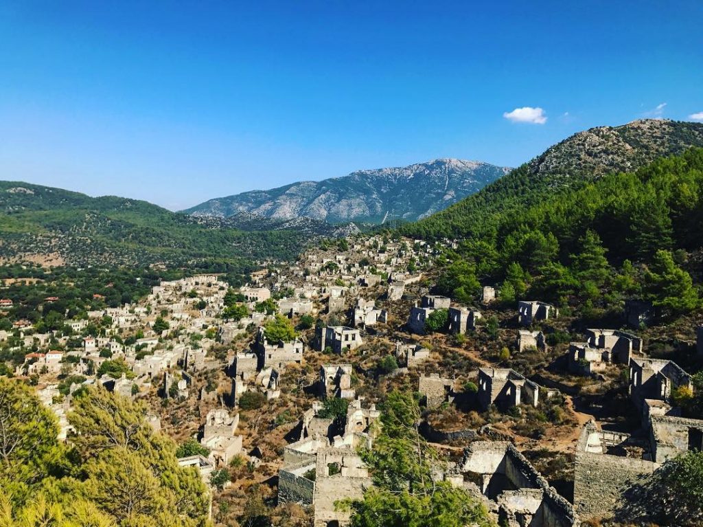 #kayaköy #hiking #ölüdeniz #fethiye #費特希耶 #turkey #土耳其 #onedaytour #roadtrip #airbnbturkey #travel #backpackers #adventuretime #背包客…