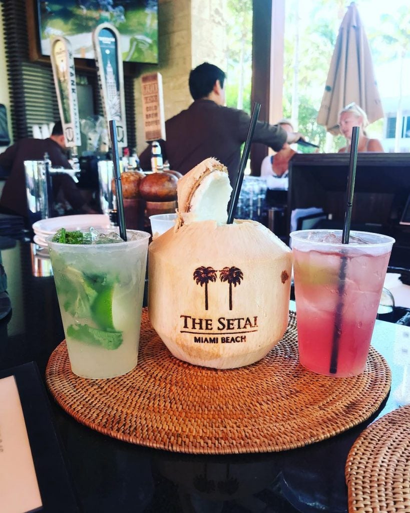 It’s 5 o’clock somewhere!!! Life! Sunday moves #Mami #bnesimppl