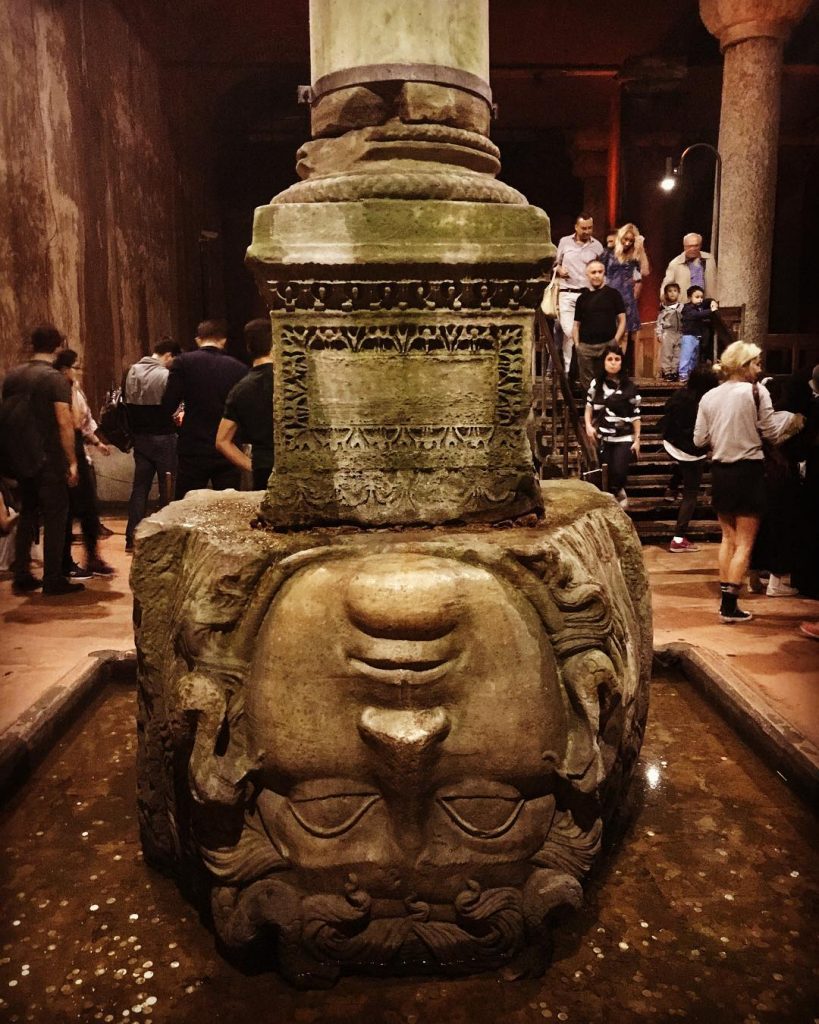 #museum #yerebatansarnıcı #muslim #medusa #Istanbul #turkey #土耳其 #伊斯坦堡 #airbnbturkey #travel #backpackers #adventuretime #背包客 #igersturkey…