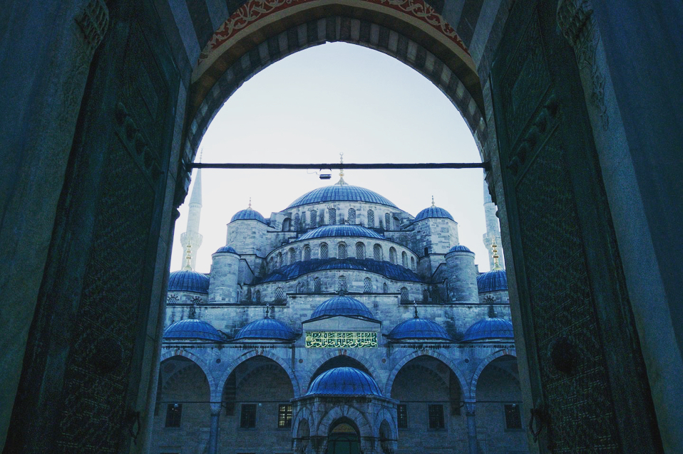 #culture #muslim #藍色清真寺 #bluemosque #sultanahmedmosque #sultanahmetcamii #Istanbul #turkey #土耳其 #伊斯坦堡 #airbnbturkey #travel #backpackers #adventuretime…