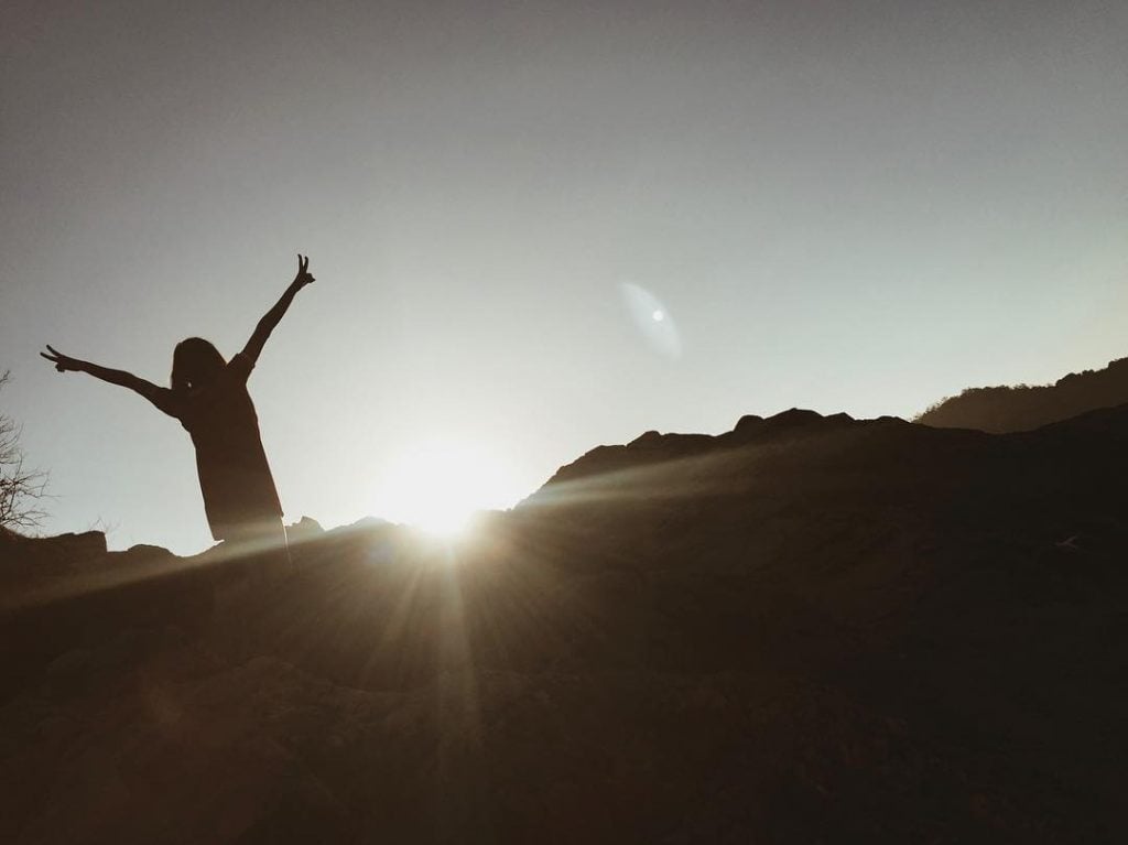 Let the beauty of sunrise, keep your heart warm. #bnesimppl