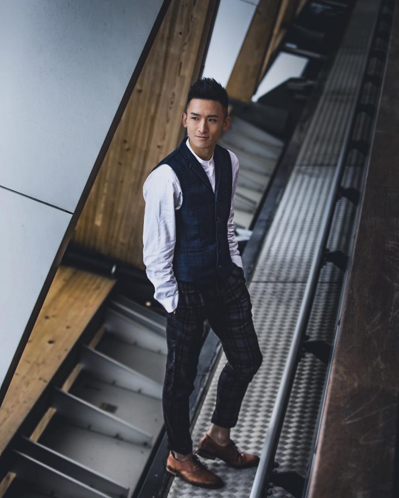 時間的刻痕 撫平了嗎 #執開相順手執一張比自己 #差人好撚多相債 #比啲時間 #夠長命等就一定會還到 #bnesimppl