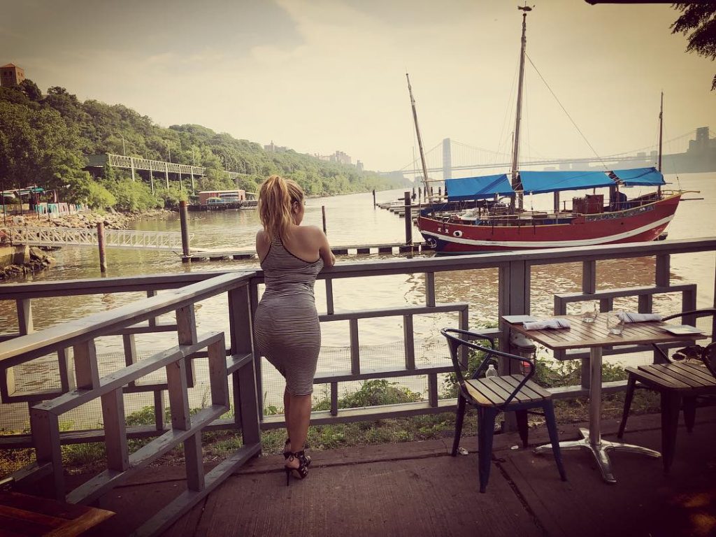 A change of scenery can help everything. #views #naturelover #bnesimppl