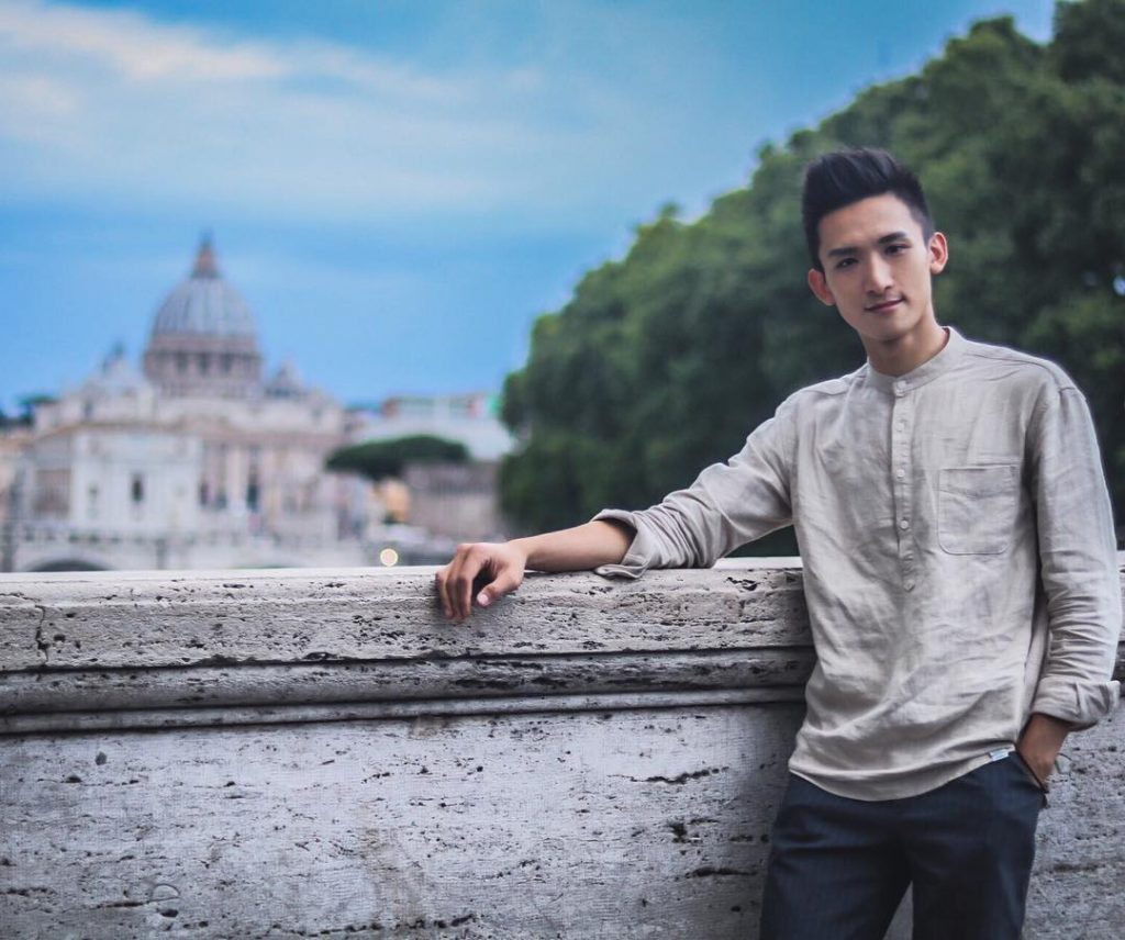 你可會明白到 昨天很遠 #你只要明白了再不緊要 #Rome #italy #travel #traveltheworld #photooftheday #crewlife #koreanstyle #aroundtheworld #europe #museum #canon&hellip;