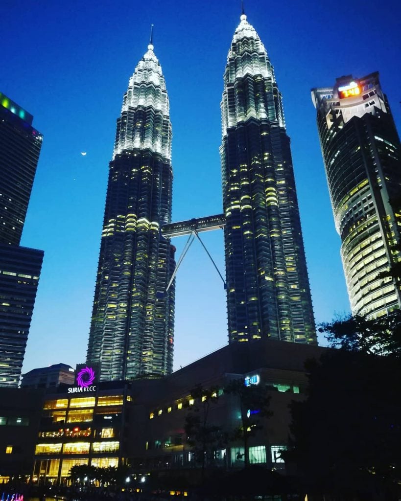 #malaysia #klccpark #kl #kualalumpur #малайзия #кл #куалалумпур #travelrepost #Instatravel  #travel #travels #traveler #traveller #traveling…