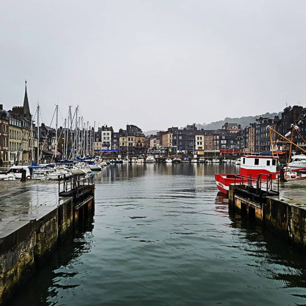 #throwback #holidays #france #french #normandy #heritage #wenttoofast #honfleur #calvados #calvadosnormandie #takemeback #travel #goodvibes #beautifulday&hellip;