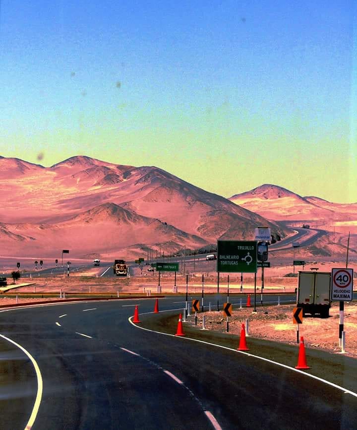 #photosinviaggio #perú #carretera #haciatrujillo #novembre2016 #travels #travelpics #aroundtheworld #lonelytraveller