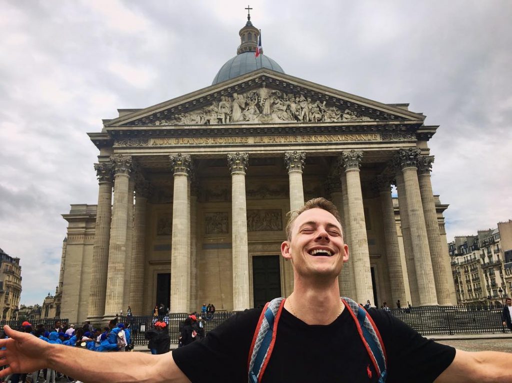 Blissful in Paris . #pantheon #pantheonparis #panthéon #paris #parisfrance #iamtb #coupletravelgoals #travel #travelcouple #travelcouples&hellip;