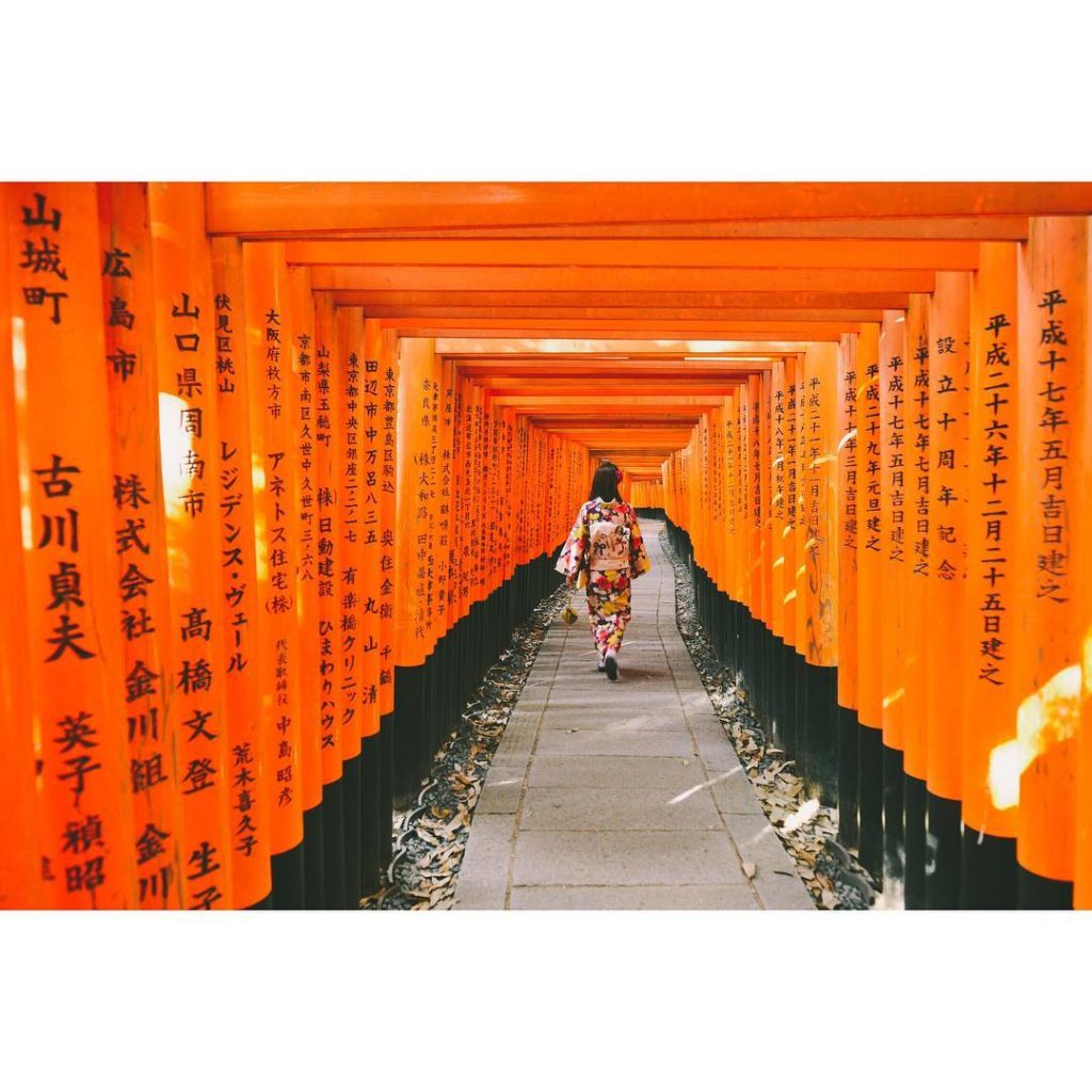 Another fallanother turned page #mysmilesnap #ladiesgoneglobal #travelaroundtheworld #girlswhotravel #femmetravel #TheTravelWomen #travelinladies #iamtb #thediscoverer #sheisnotlost&hellip;