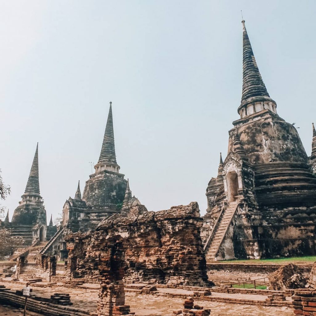 The historical park of #ayutthaya is definitely worth a visit. We went from Bangkok…