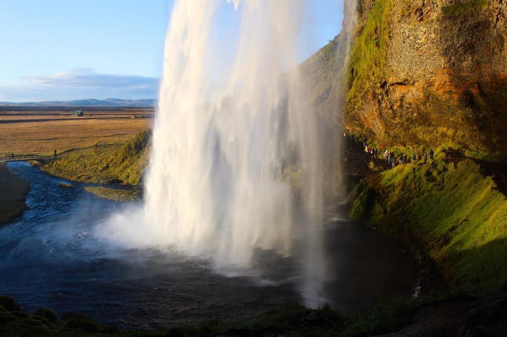 “Blessed are the curious for they shall have adventures.” #happiness #nature #reykjavik #girlsthatwander #guidetoiceland&hellip;