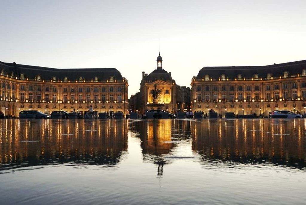 Bordeaux, France . . ESP》 Burdeos tiene el espejo de agua más grande del…