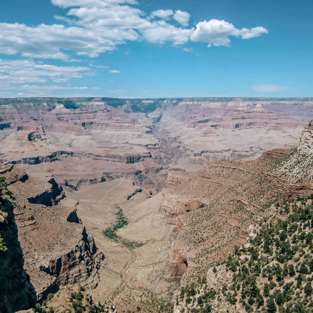 This scenic view of #grandcanyon litterally left me speechless. You know this beautiful panorama&hellip;