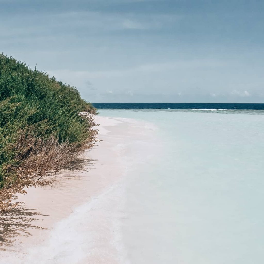 When we decided to book a dream holiday on #maldives we opted for #embudu&hellip;