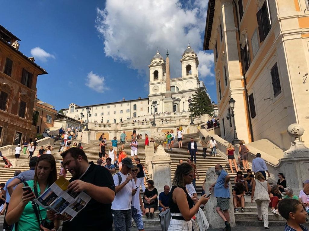 The Great Wonders Of Roma: The Spanish Steps xo #theAdjustingAdult. #Blog #LifestyleBlog #NewBlogger #NewBlog…