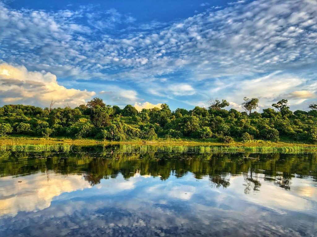 where we’re going, we don’t need a mirror. #reflections . . . . #botswana&hellip;