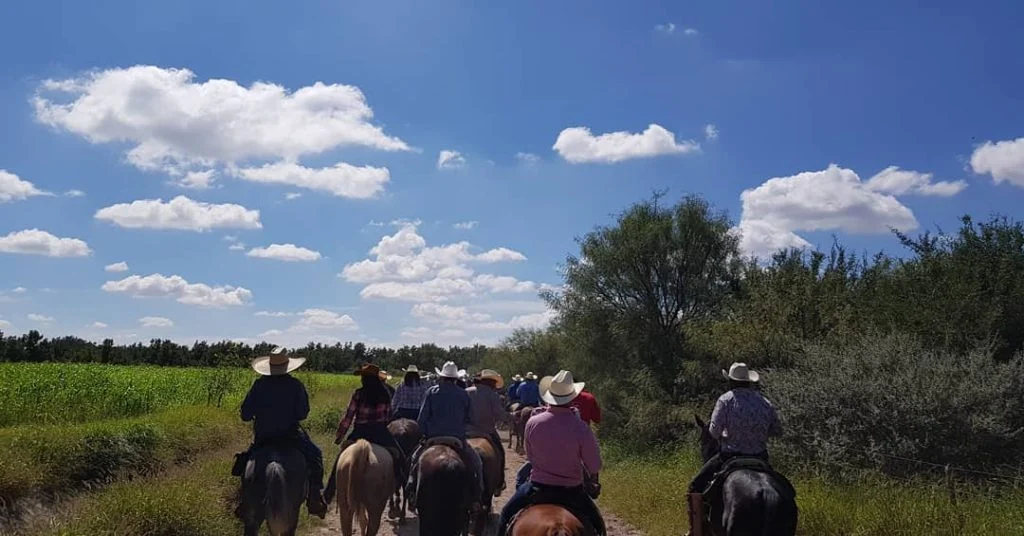 Experiences I never thought I’d have. #life #rancho #travelphotography #instapic #iamtb #lonelyplanet #hello_worldpics #GuruShots&hellip;