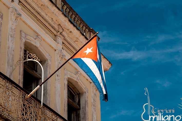 #Cuba #instatravel #travelgram #tourism #travelblogger #wanderlust #ilovetravel #instatravelling #instapassport #travelling #trip #traveltheworld #getaway #instago&hellip;