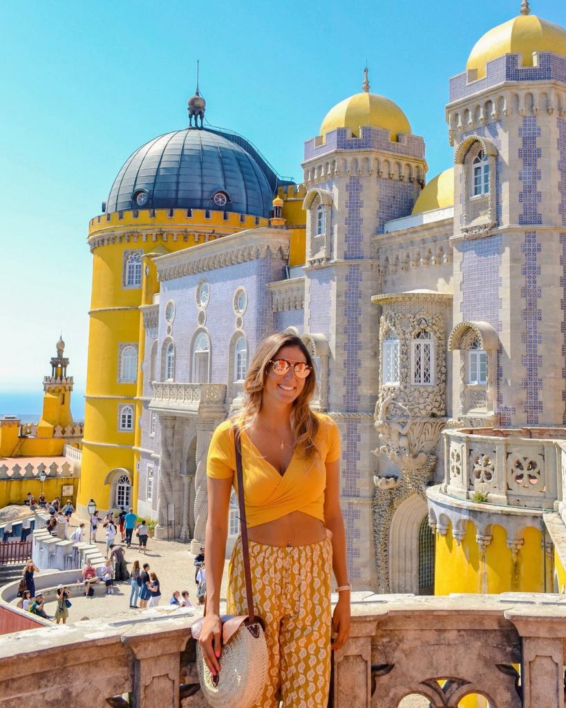 El Palacio da Pena, ubicado en Sintra, fue en sus orígenes un monasterio de…