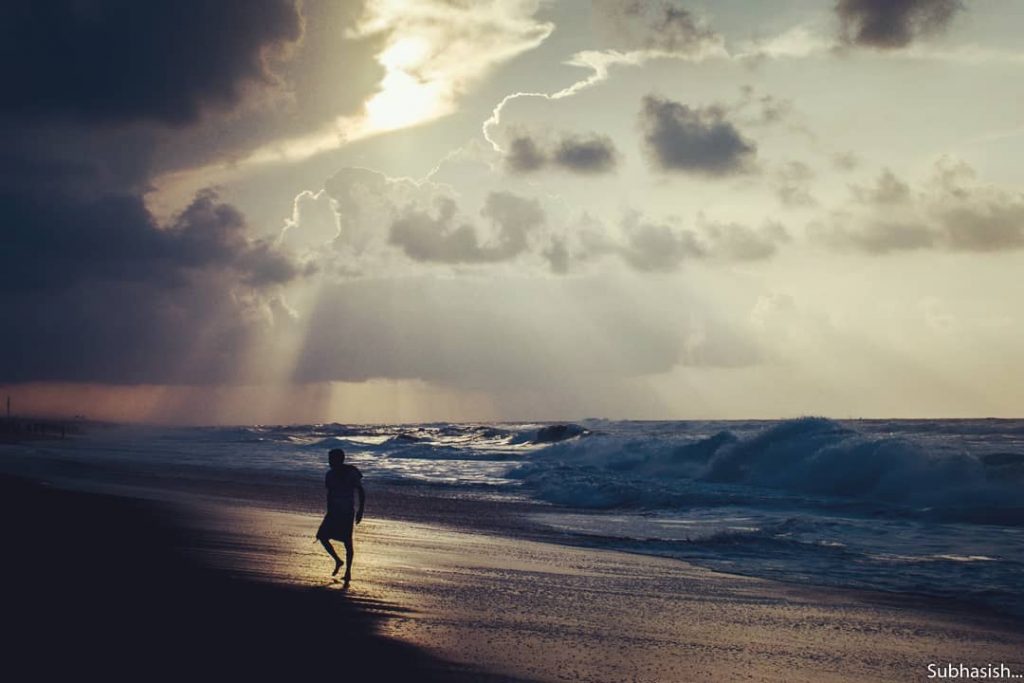 || BEACH RULE :: Leave behind footprints and take only memories || Puri Sea…