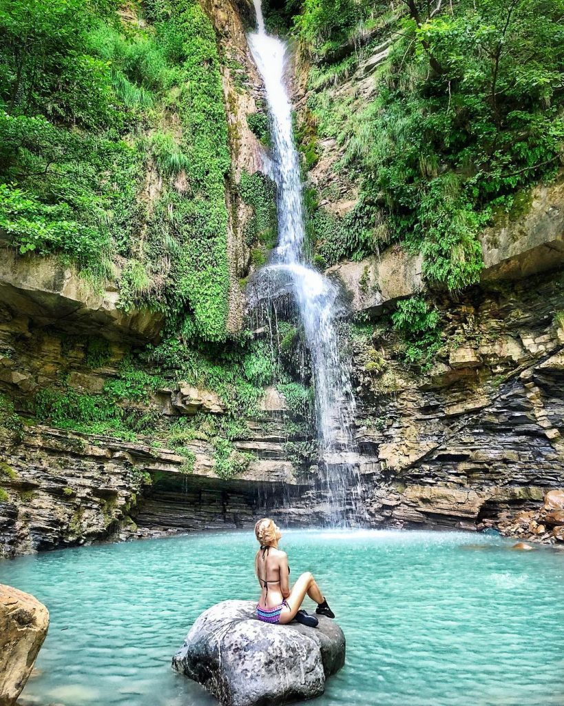 ⠀ ⠀ ️ Back to summer ️ ————————————————— ⠀ ⠀ Убежала снова в лето&hellip;