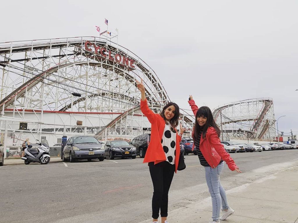 CYCLONE En el parque de atracciones de Brooklyn Luna Park, encontraréis la montaña rusa&hellip;