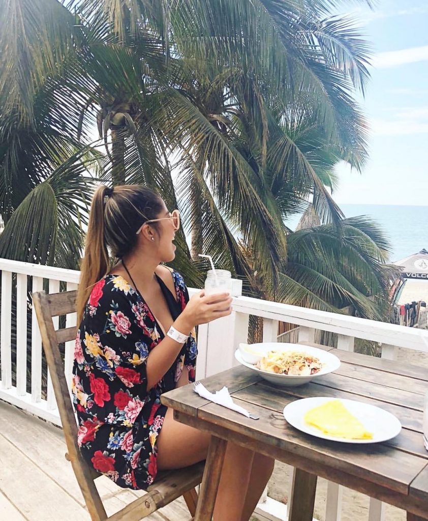 Breakfast with a view ️ . . . Nuestro lugar favorito en Mancora para&hellip;