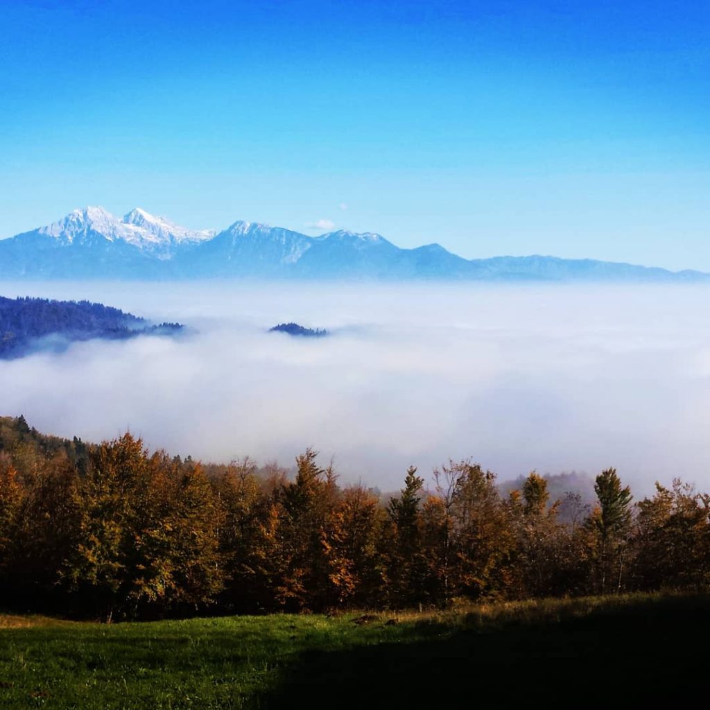 Up we go. Do you like hiking and climbing? ️ #ifeelslovenia #igslovenia #hiking #hike&hellip;