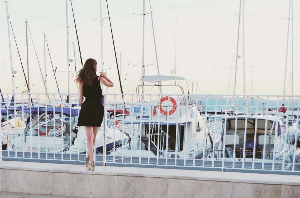 Little black dress #style #fashionpost #travelling #travelphotography #travel #lovetravel #travelblogger #girlpower #photoshoot #instatravel #instago&hellip;