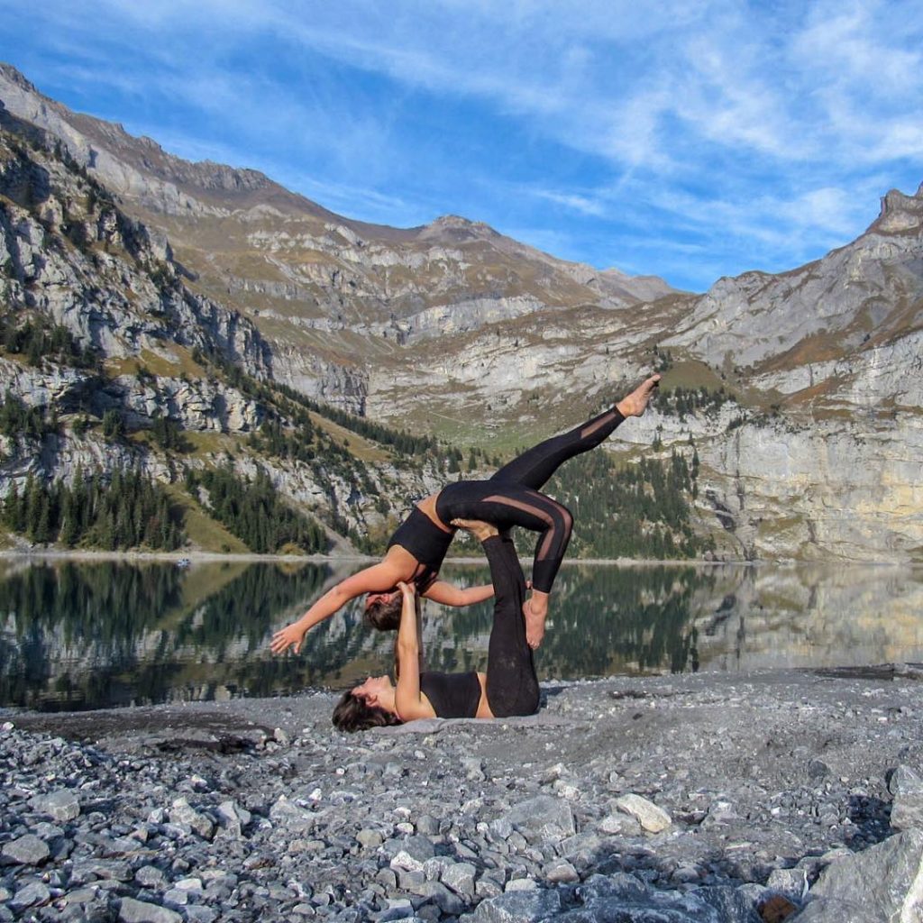 I dabble #acroyoga