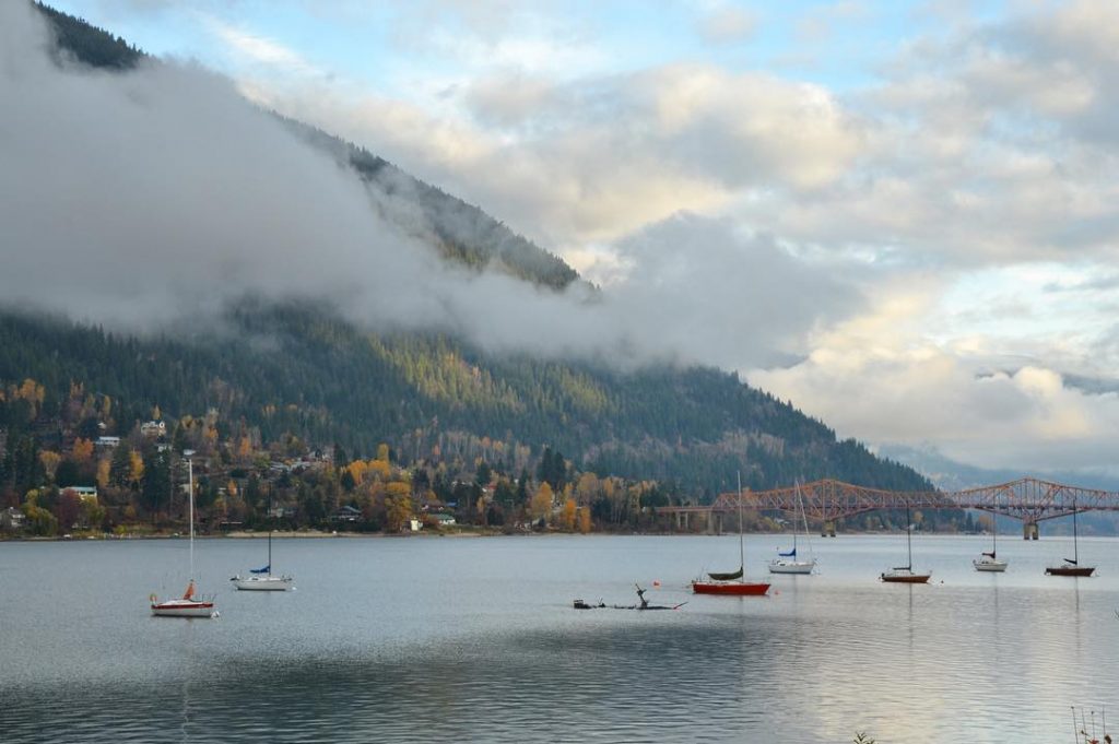 I‘m continuing the Canadian flashback with an autumnal photo taken in lovely Nelson, BC.&hellip;