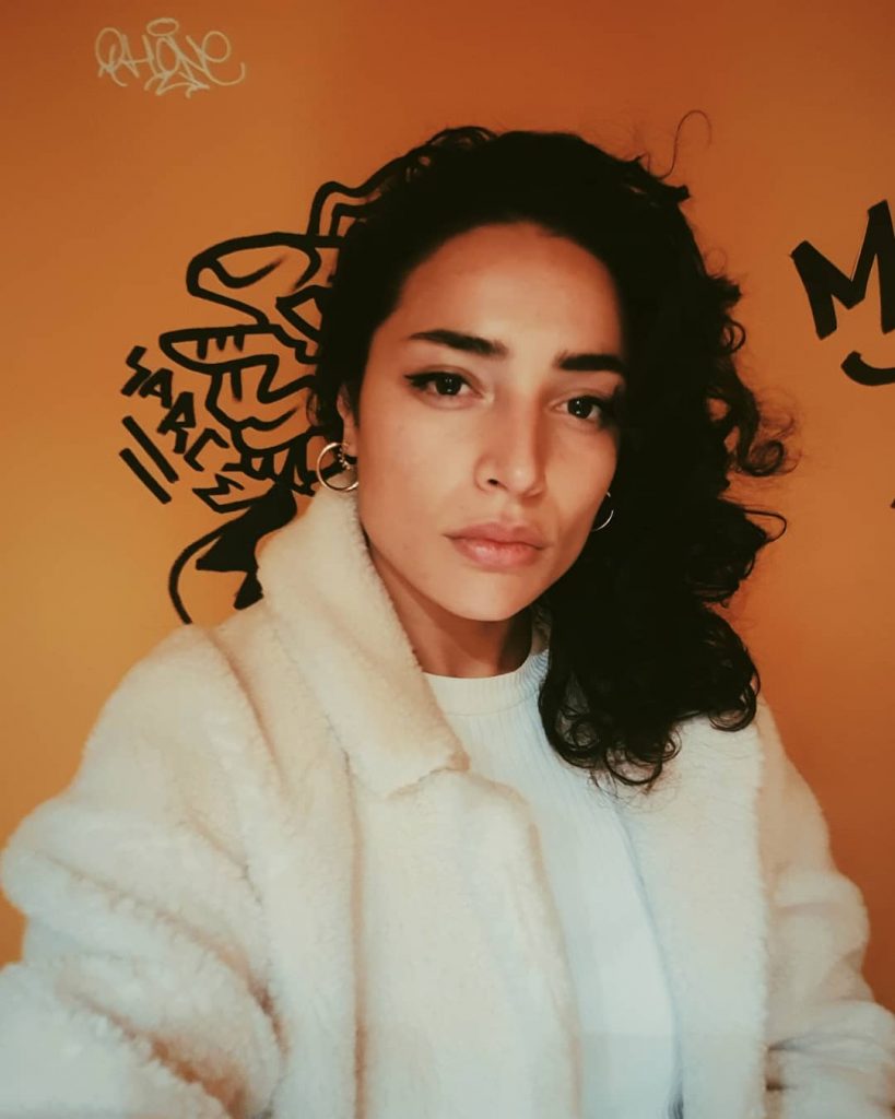 Vendredi. . . . . . #streetlife #girlaroundworld #paris #travelinladies #thegypsymovement #iamtb #parisienne #girlsthatwander&hellip;