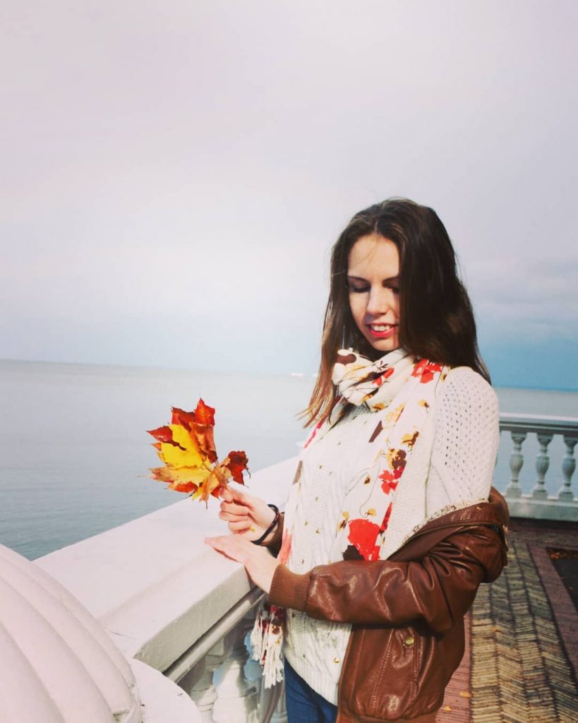 It’s frozen #style #fashionpost #travelling #travelphotography #travel #travelblogger #vintage #streetphotography #travelphoto #art #amazing #autumn&hellip;