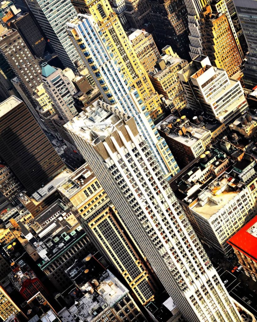 New York City @sharepoint_travel . . #newyork #empirestatebuilding #manhattan #city #view #iamtb #travel #travelblogger&hellip;